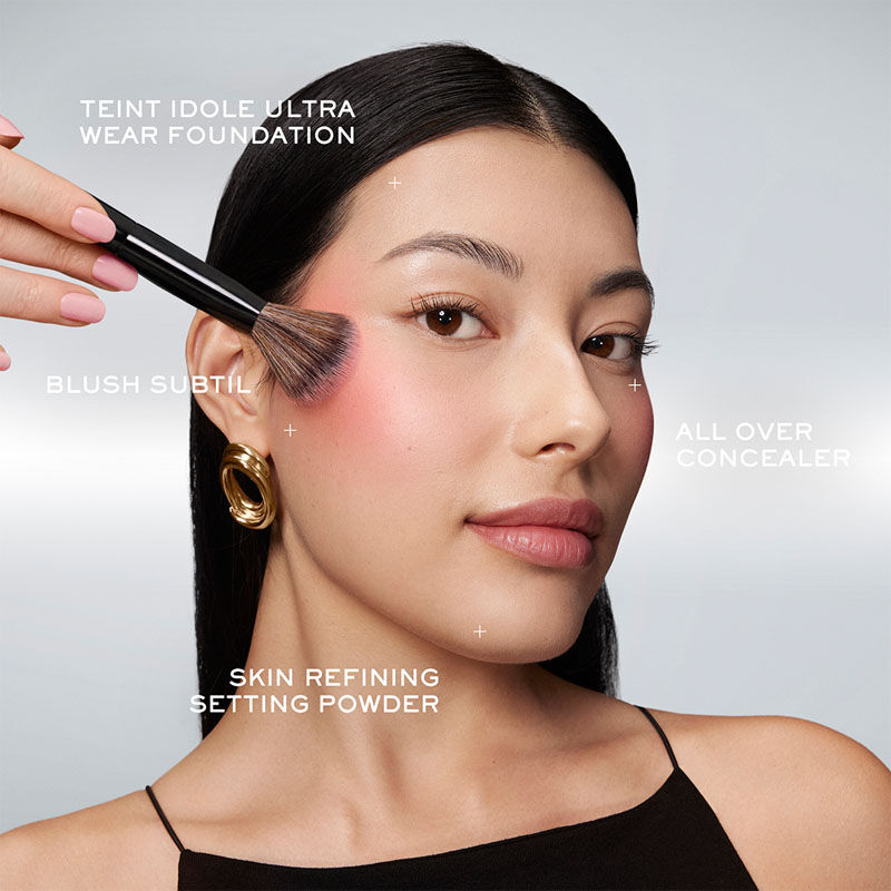 零粉感超持久柔焦蜜粉餅