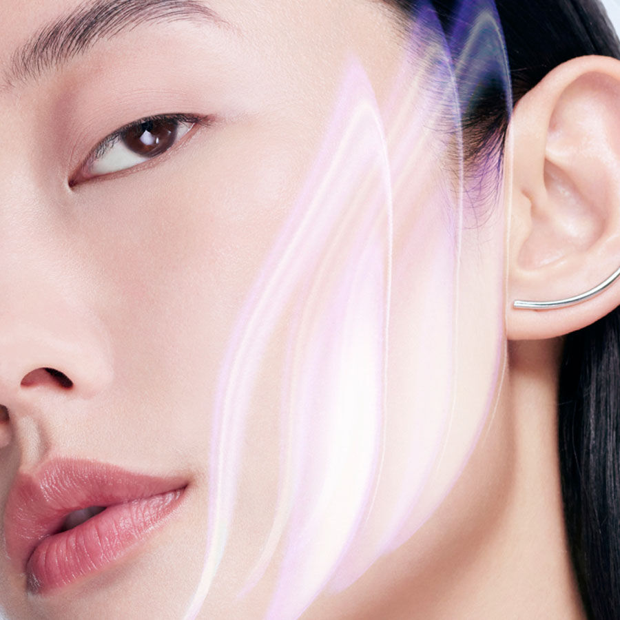 全新超輕盈UV煥亮妝前乳SPF50+ PA++++(#珍珠光) - 防曬隔離推薦