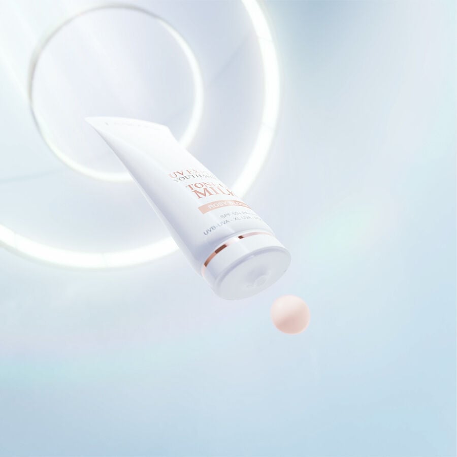 全新超輕盈UV煥亮妝前乳SPF50+ PA++++(#粉潤光)  - 防曬隔離推薦