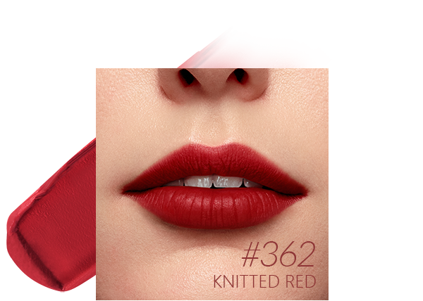 KNITTED RED
