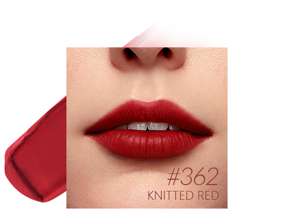 KNITTED RED